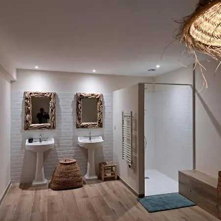 Hébergement de vacances La Clef Des Songes Lafarre (Haute-Loire)